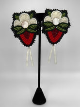 Load image into Gallery viewer, strawberries & dentalium