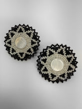 Load image into Gallery viewer, konaway sun beaded earrings
