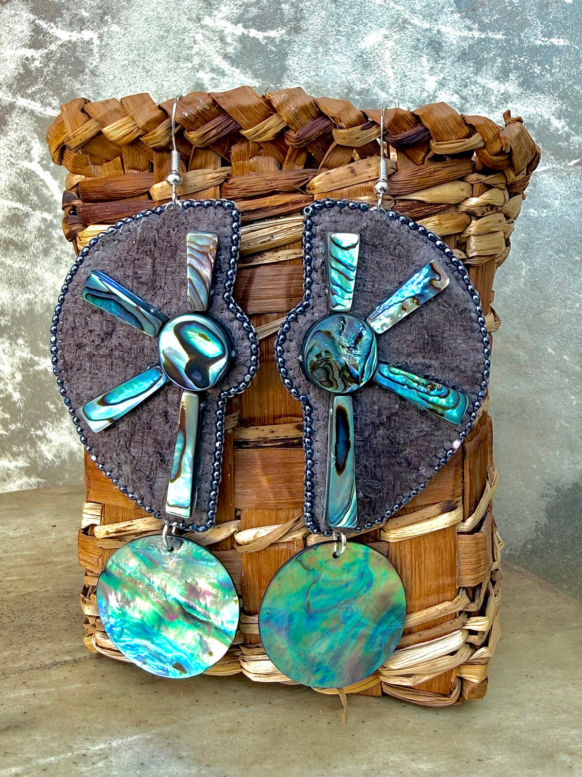 'ma.t͡ɬɪ.ni beaded earrings