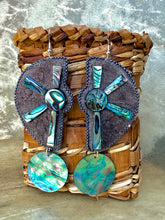 Load image into Gallery viewer, 'ma.t͡ɬɪ.ni beaded earrings
