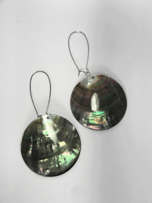 BLACK MOTHER OF PEARL DISKS